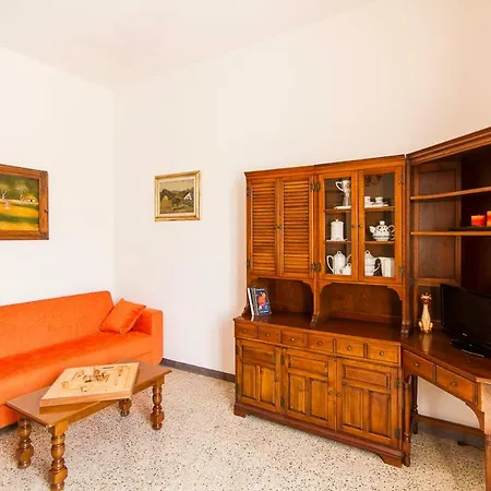 Podere La Grande Quercia Apartment *